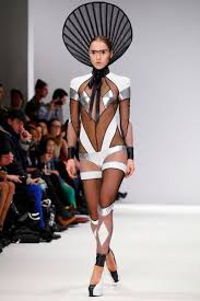 Pam Hogg Changefashion Net Weird Fashion Future Fashion Space Fashion