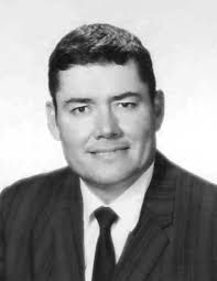 Memorial to Donald L. Lamar (1930–2009)