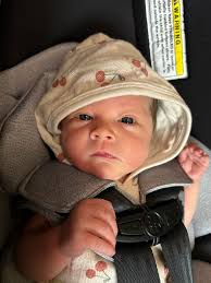 Sooooo we did a thing 😜🤗😍🫶…. Tam has been begging for short hair for  awhile now soooooo TODAY….. she got her wish 💖 she will now start 4th  grade with a brand