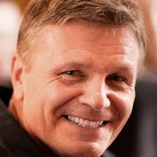 Gary Nowicki (@ninjafollowup)