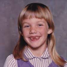 Lisa Tunnell's Instagram, Twitter & Facebook