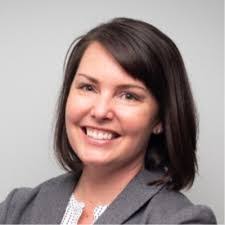 Kelly Marlow's Instagram, Twitter & Facebook