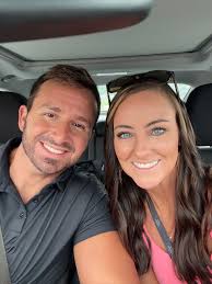 Race day is always better with my beautiful better half by my side! ❤️