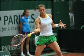 Shipwrecks of lake erie volume one presents dossiers on shipwrecks that are very divable by most advanced open water divers with most of the wrecks sitting in under 90 feet of water. Andrea Petkovic Excited To Take Part In Emotional Fed Cup Final Steve G Tennis