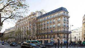 How To Recognize Haussmann Style Buildings Nonagon Style Paris Architecture Paris Buildings Haussmann Architecture