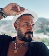 Sen dönme ben dönerim bro nihhahhaha @bynkocal