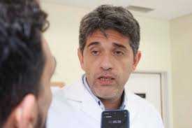 Se llevó a cabo una cirugía a una bebé de 13 días con una anomalía  congénita