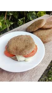 Pan Arabe 100 Integral Pan Pita Receta De Un Toque Mas Sano Receta En 2020 Comida Saludable Pan Pita Recetas Para Cocinar