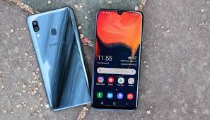 Pasalnya, kamu harus memahami betul spesifikasi dari smartphone incaran kamu secara detail galaxy m21 memiliki kualitas layar jempolan, dimana ia sudah memakai panel super amoled yang biasanya dipakai di hp 3 jutaan ke atas. 7 Handphone Murah Terbaik Samsung 2019 Speknya Tetap Ciamik