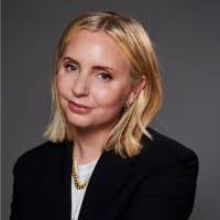 Lisa Sabetta's Instagram, Twitter & Facebook