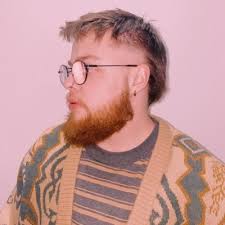 Claire Hicks (@clairehicks93)