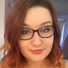 Dani Duffy's Instagram, Twitter & Facebook