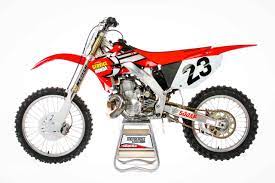 Two Stroke Tuesday 2008 Service Honda Cr500 Motocross Action Magazine