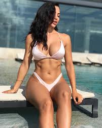 Cherí fit was designed to focus on feeling comfortable and beautiful in our stylish activewear, meant to flatter every figure. Ana Cheri Photos Instagram Snapchat Age Weight Workout