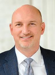 Caroline Bardwell's Instagram, Twitter & Facebook