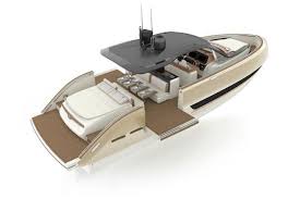 Bateaux Com Actualite Du Bateau De La Mer Et Du Nautisme Yacht Bateau A Moteur Etrave