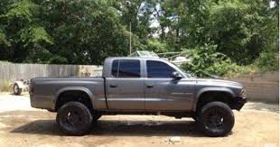 Lifted Dodge Dakota 2002 Quad Cab 33 S Dual Turndowns Rollpan 1 Tint Dodge Dakota Lifted Dodge Dakota Truck
