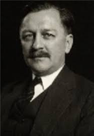 Damon Blake's Instagram, Twitter & Facebook