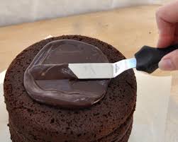 Les Differentes Consistances De Ganache Recette De Ganache Au Chocolat Recette De Ganache Gateau Ganache Chocolat