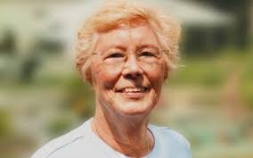 Linda Hoyer's Instagram, Twitter & Facebook