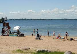 Buffalo point campground has over 100 designated sites. Kring Point State Park