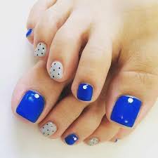 Aquí encontraras los mejores diseños para decorar las uñas de tus pies con finos detalles que te harán lucir mas hermosa. Los Mejores Disenos De Unas Decoradas Para Pies 2018 2019 Pedicure Designs Pedicure Designs Toenails Toe Nails