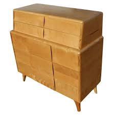 The Heywood Wakefield Company Was Based In Gardner Mass Their Modern Furniture Line Was Pro Wakefield Furniture Heywood Wakefield Furniture Vintage Furniture