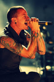 Jul 21, 2017 · getty on thursday morning, linkin park frontman chester bennington was found dead at his home in los angeles. Beautiful Legend Chester Bennington Makechesterproud Linkinpark Chesterbennington Iamthechange 320c Linkin Park Chester Linkin Park Chester Bennington