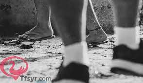 بينما لبس حذاء قديم يدل على امرأة قد توفى زوجها وهي بكر. Ø®Ù…Ø³ÙˆÙ† Ø­Ù…ÙŠØ© Ø±Ø¨ÙŠØ¹ ØªÙØ³ÙŠØ± Ø­Ù„Ù… Ù„Ø¨Ø³ Ø­Ø°Ø§Ø¡ Ø§Ø³ÙˆØ¯ Ø¨ÙƒØ¹Ø¨ Ø¹Ø§Ù„ÙŠ Ù„Ù„Ø¹Ø²Ø¨Ø§Ø¡ Implants Dentaire Tunisie Com