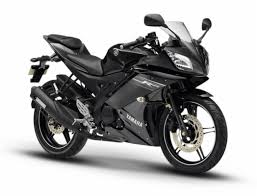 Mega photo gallery of yamaha r15 version 3. Yamaha R15 Grid Gold Edition Images Wallpapers And Yamaha R15 Version 2 0 1950x1546 Wallpaper Teahub Io