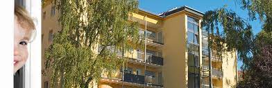 Berufspendler finden wohnungen in fürth eher in den stadtrandgebieten, weil hier die verkehrsanbindung zum beispiel nach erlangen, nürnberg oder bayreuth ausgezeichnet ist. Volkswohl Furth