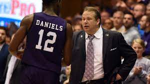 Head coach kim mulkey & the lady bears discuss kicking. Sfa Basketball Head Coach Discusses Baylor Bball Before Game Tomorrow Sicem365