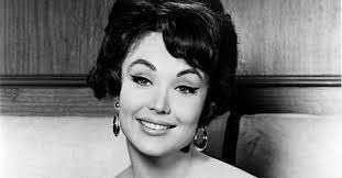 Francine York's Instagram, Twitter & Facebook