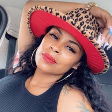 Jessica Linero's Instagram, Twitter & Facebook