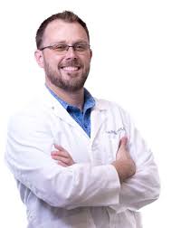 Meet Dr Rodda Phoenix | Experienced & Compassionate Dentist