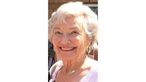 Betty Langston's Instagram, Twitter & Facebook