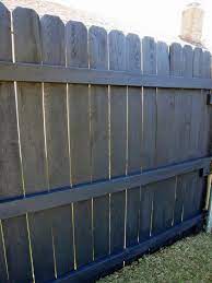 If you have a loaded mind with diy ideas, then the fence paints provide handy the ronseal fence paint is present in six different shades of dark oak, medium oak, tudor black oak, red cedar, harvest gold, and forest green. Fence Painting And Staining Guide Quick Tips Hgtv