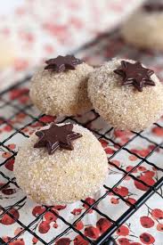 Kekse Backen Schnelles Rezept Fur Vanillekugeln Lavendelblog Platzchen Backen Weihnachten Kekse Backen Kekse Backen Rezept