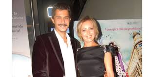 We did not find results for: Ismail Hacioglu Ndan Bosanan Vildan Atasever Esinin Adini Yazdirdigi Dovmesini Sildirdi Fiskos Haberleri