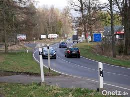 The name was coined by june almeida and david tyrrell who first observed and studied human coronaviruses. Tschechien Schliesst Wegen Corona Die Grenzen Onetz