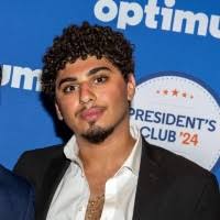 700+ perfiles de ««philo»