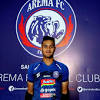 Arema indonesia harus rela berbagi angka dalam laga perdana mereka usai kembali ke kancah sepakbola indonesia. 1