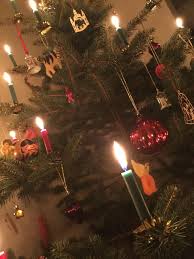 German American Household Our Tree Is Lit W Real Candles Mildlyinteresting