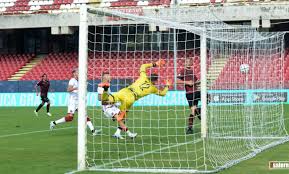 Оресте гранилло , reggio di calabria , италия. Salernitana Reggina 1 1