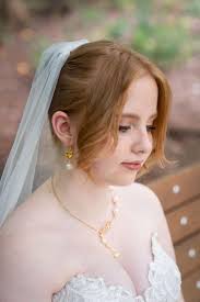 What do you think of this asymmetrical wedding jewelry design?