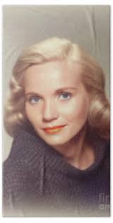 Eva Marie Saint, Movie Star Beach Towel