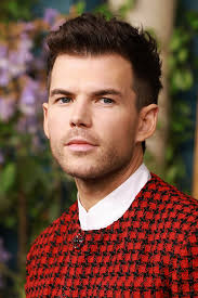 Luke Newton, el crush de Penélope Featherington y del mundo entero