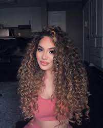 New Video Going Up Tonight At 5pm Showing How I Got This Hair Look Kriyyahair Curly Hair Styles Curly Hair Styles Naturally Hair Looks