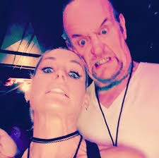 ♡ 𝐓𝐡𝐞 𝐔𝐧𝐝𝐞𝐫𝐭𝐚𝐤𝐞𝐫 (𝐟𝐚𝐧 𝐩𝐚𝐠𝐞) ♡