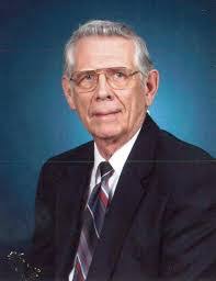 Dale Henning's Instagram, Twitter & Facebook